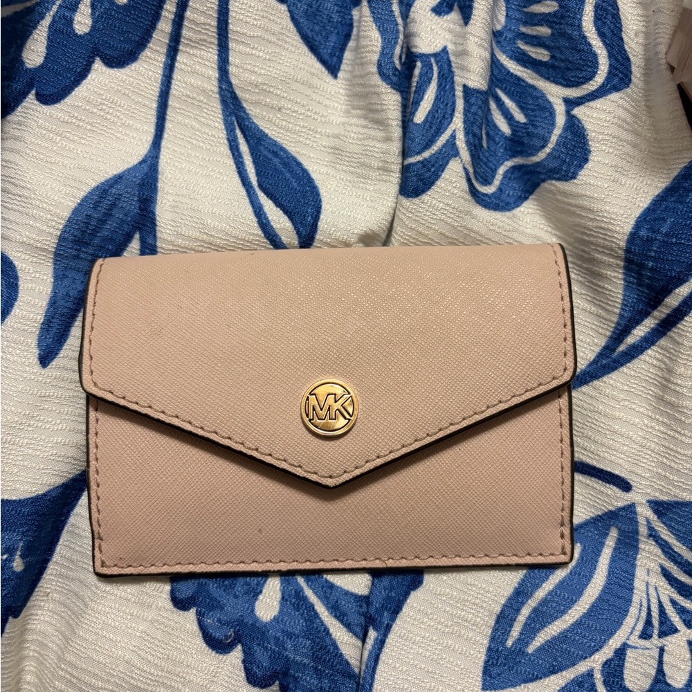 Michael Kors Blush Card Holder with Gold Logo